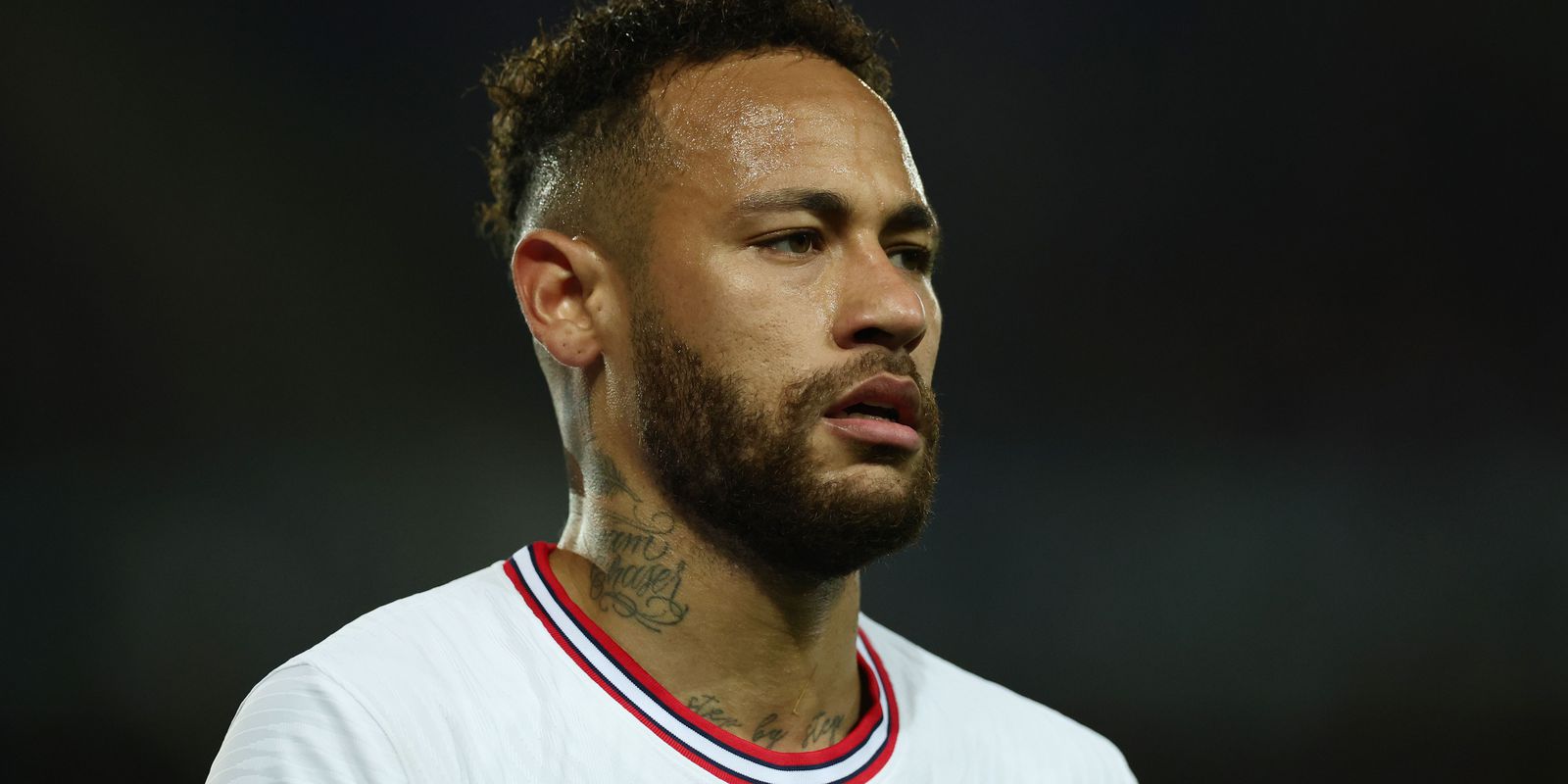 Privado: Procurador espanhol pede dois anos de prisão para Neymar