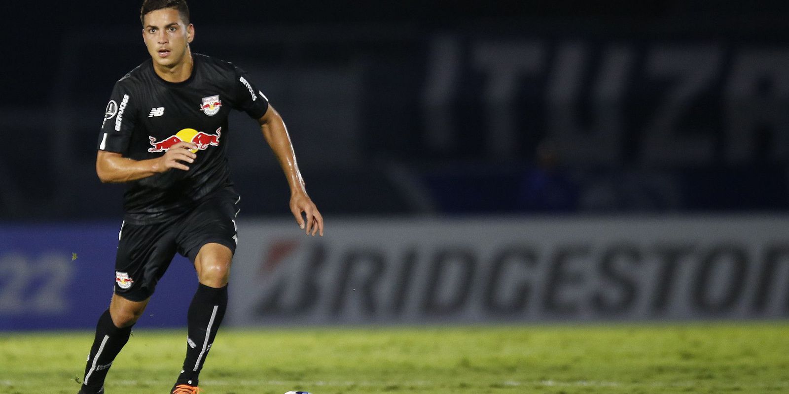 Privado: Palmeiras rescinde contrato com o zagueiro Renan