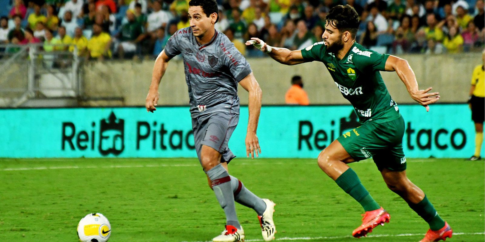 Privado: Fluminense recebe o Cuiabá em Maracanã lotado