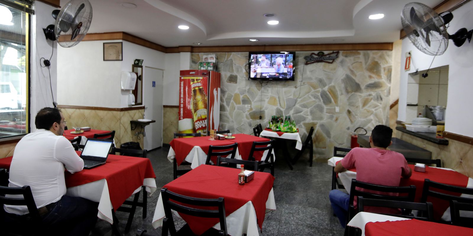 Privado: Bares e restaurantes têm o melhor desempenho do ano em julho