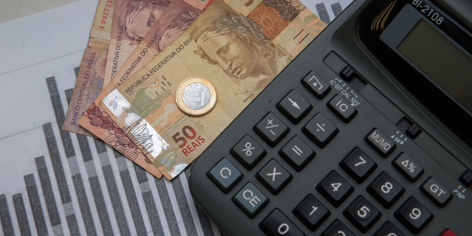 Privado: Mercado financeiro reduz projeção de inflação de 7,11% para 7,02%