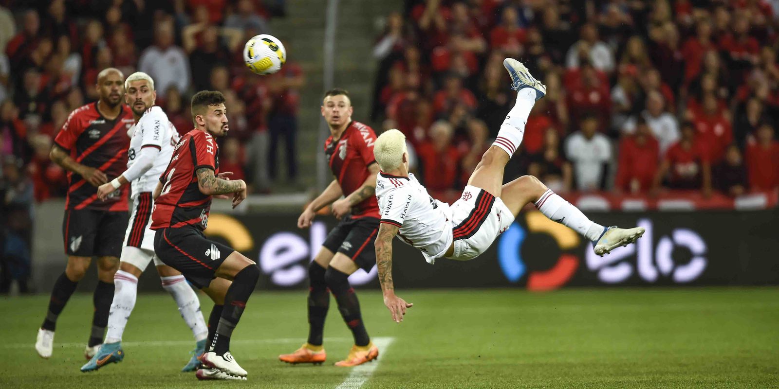 Privado: Copa do Brasil: Flamengo bate Athletico-PR com golaço de Pedro