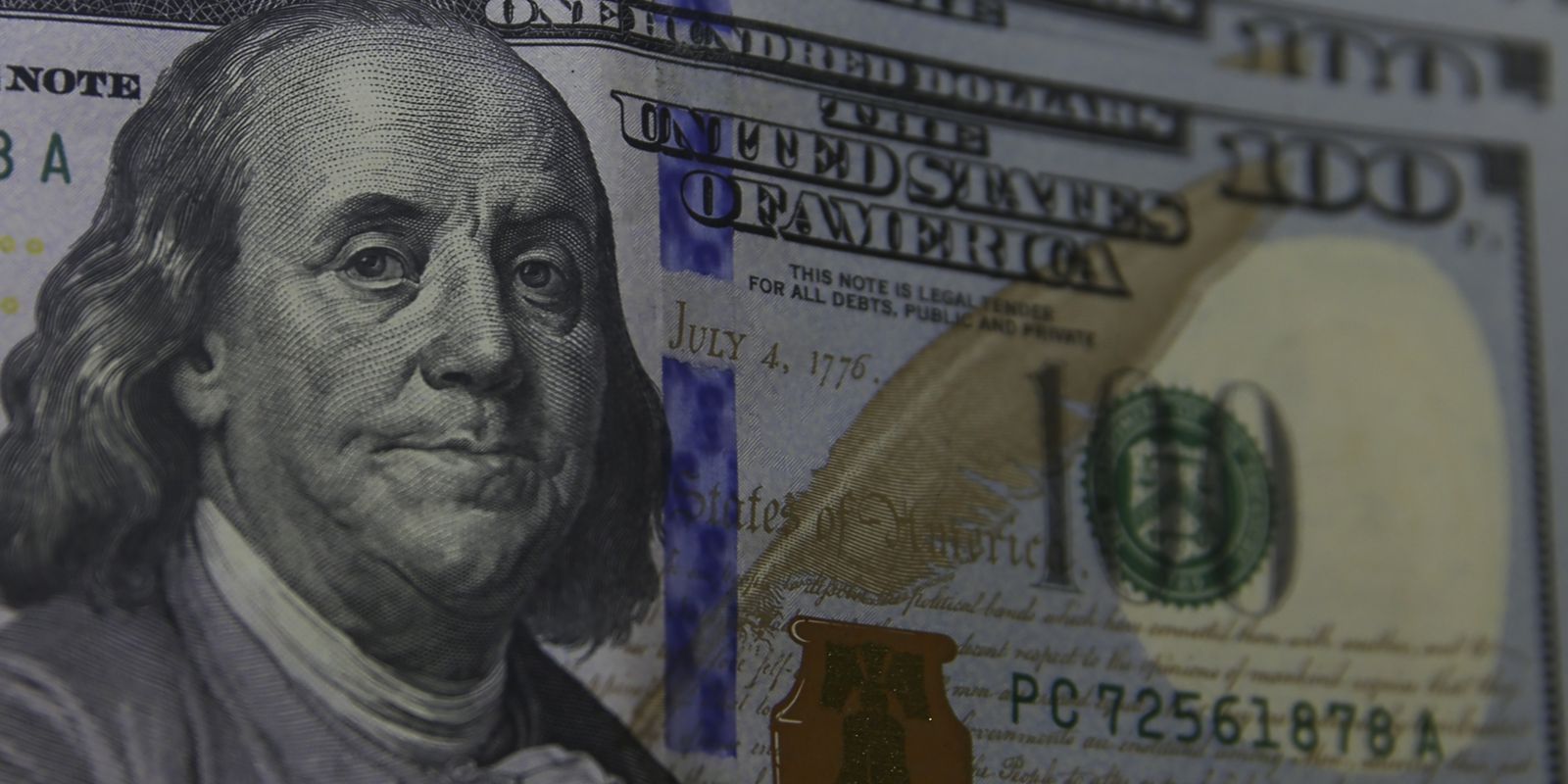 Privado: Dólar cai para R$ 5,09 e fecha no menor valor em uma semana