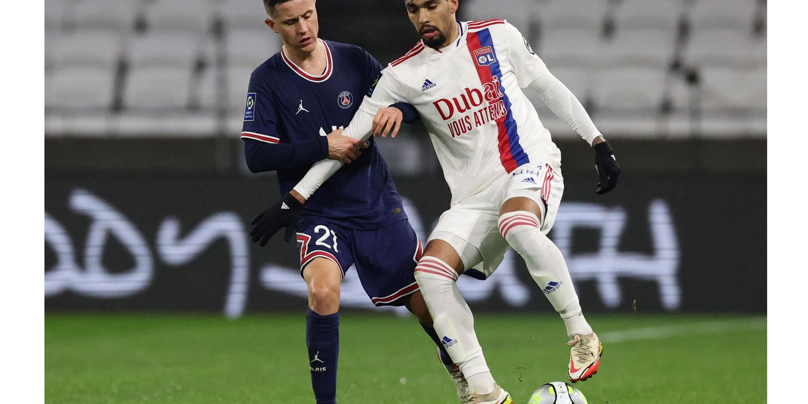 Privado: Técnico do West Ham confirma oferta por Lucas Paquetá, do Lyon