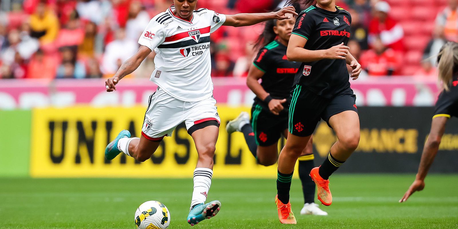 Privado: Brasileirão Feminino: Inter e São Paulo empatam em semi no Beira Rio