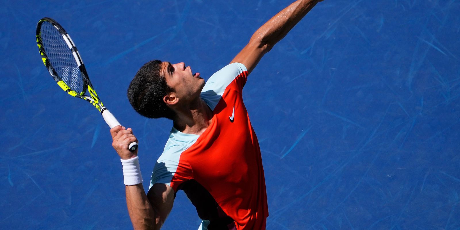 Privado: Alcaraz avança no US Open, após desistência de Baez lesionado no jogo