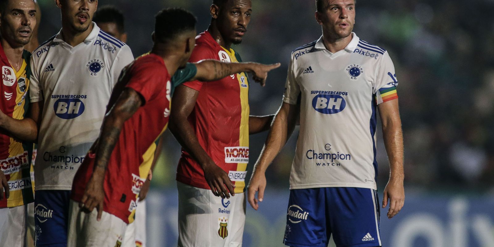 Privado: Série B: Cruzeiro fica no 1 a 1 com o Sampaio Corrêa