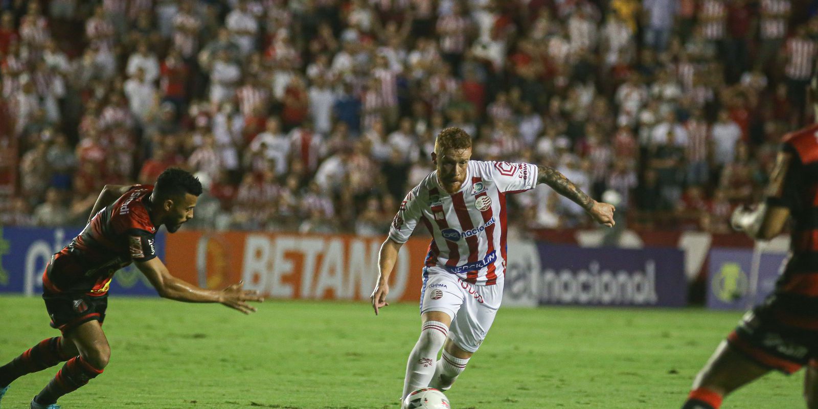 Privado: Náutico encerra jejum e bate Ituano, melhor do returno da Série B