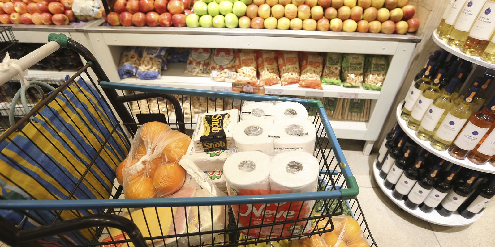 Privado: Consumo nos lares brasileiros cresce 7,75% em julho