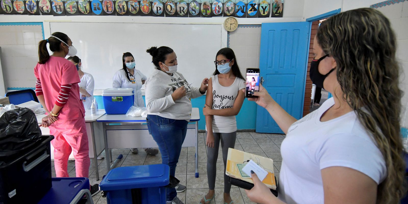 Privado: Máscaras deixam de ser obrigatórias no transporte público de SP