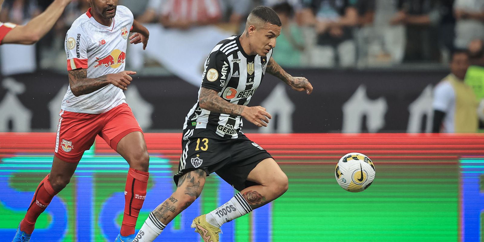 Privado: Atlético-MG confirma lesão de Arana, que está fora da Copa do Mundo