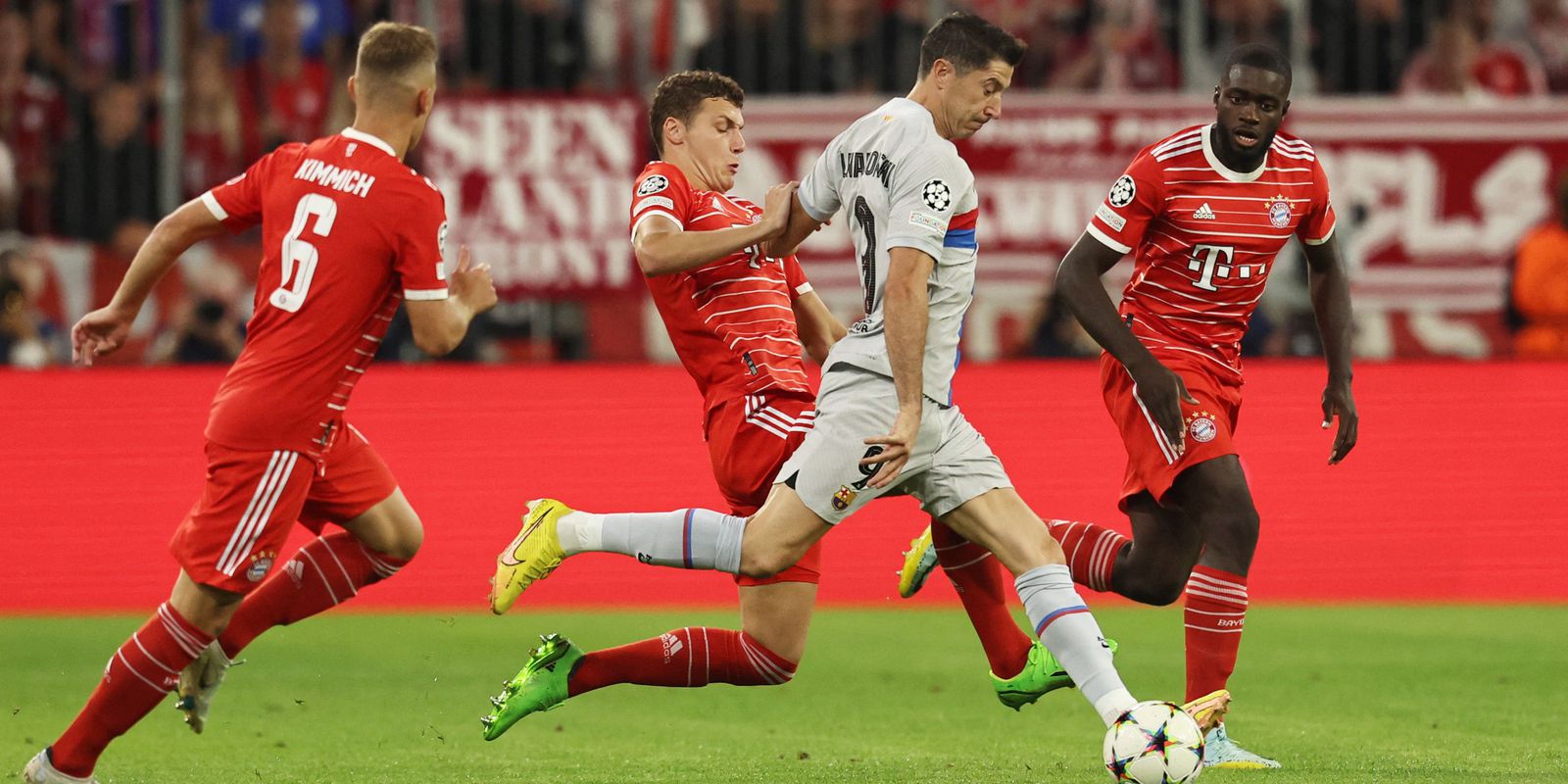 Privado: Bayern vence Barcelona e estraga retorno de Lewandowski a Munique