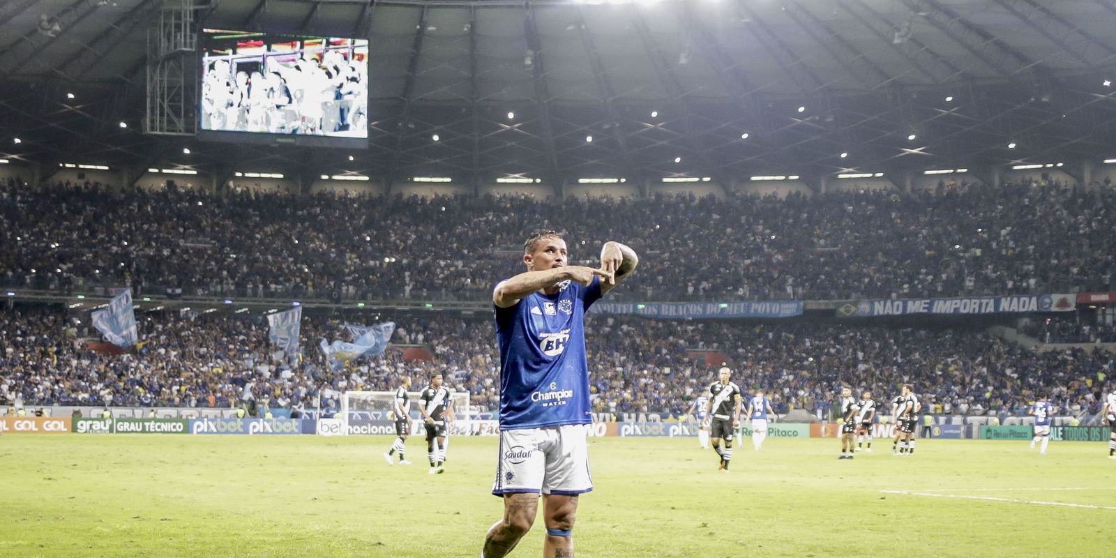 Privado: Cruzeiro derrota o Vasco e retorna à Série A do Brasileiro