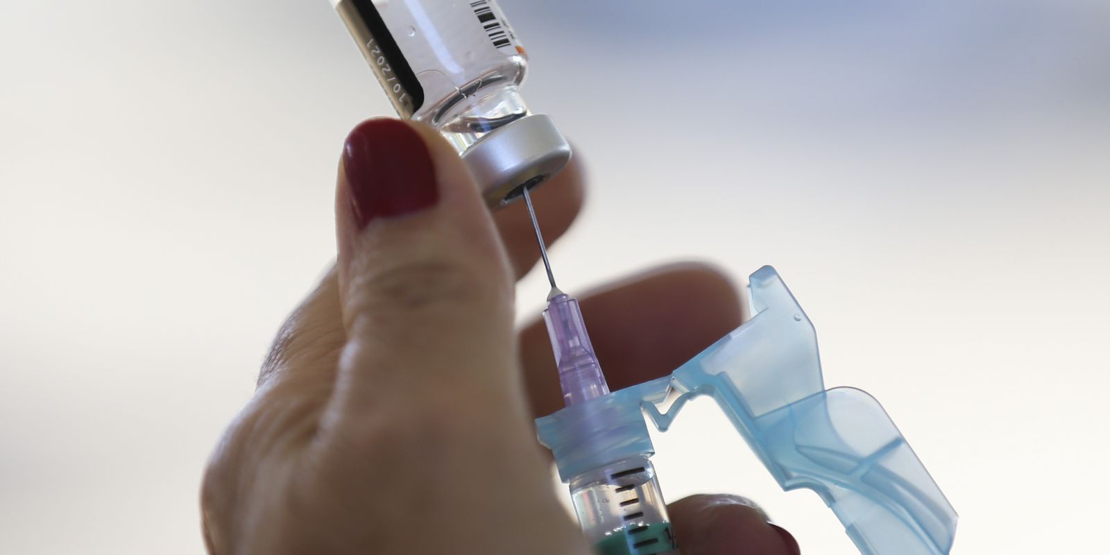 Privado: Dia do Adolescente reforça importância da vacinação contra o HPV