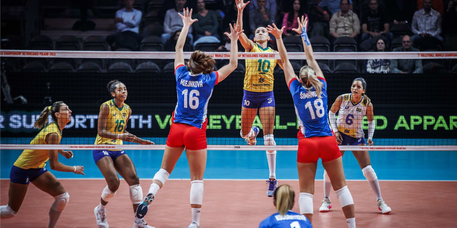 Privado: Brasil estreia com vitória no Mundial de vôlei feminino