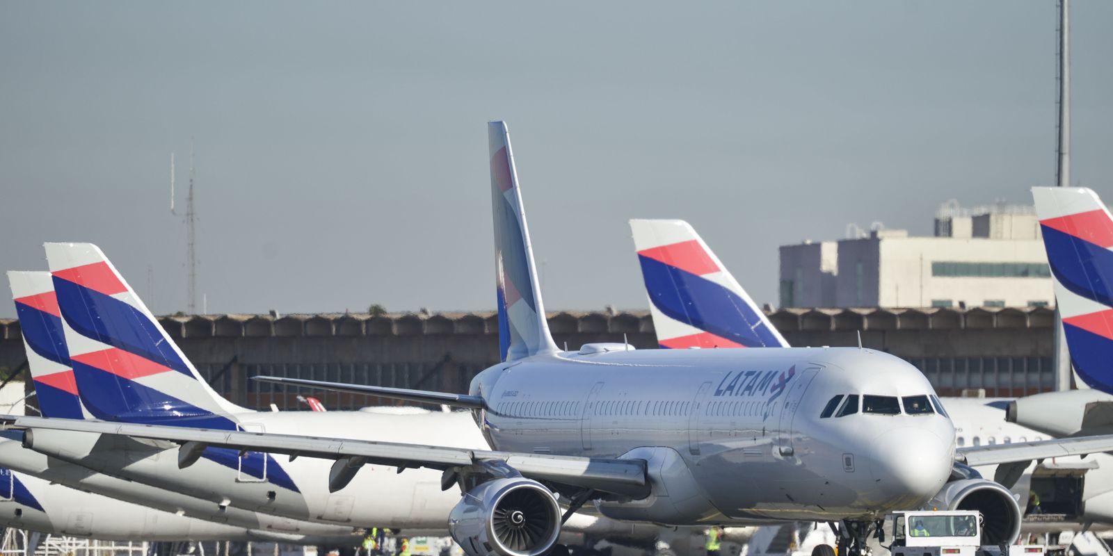 Privado: Petrobras: preço do querosene de aviação cai 0,84% a partir de sábado