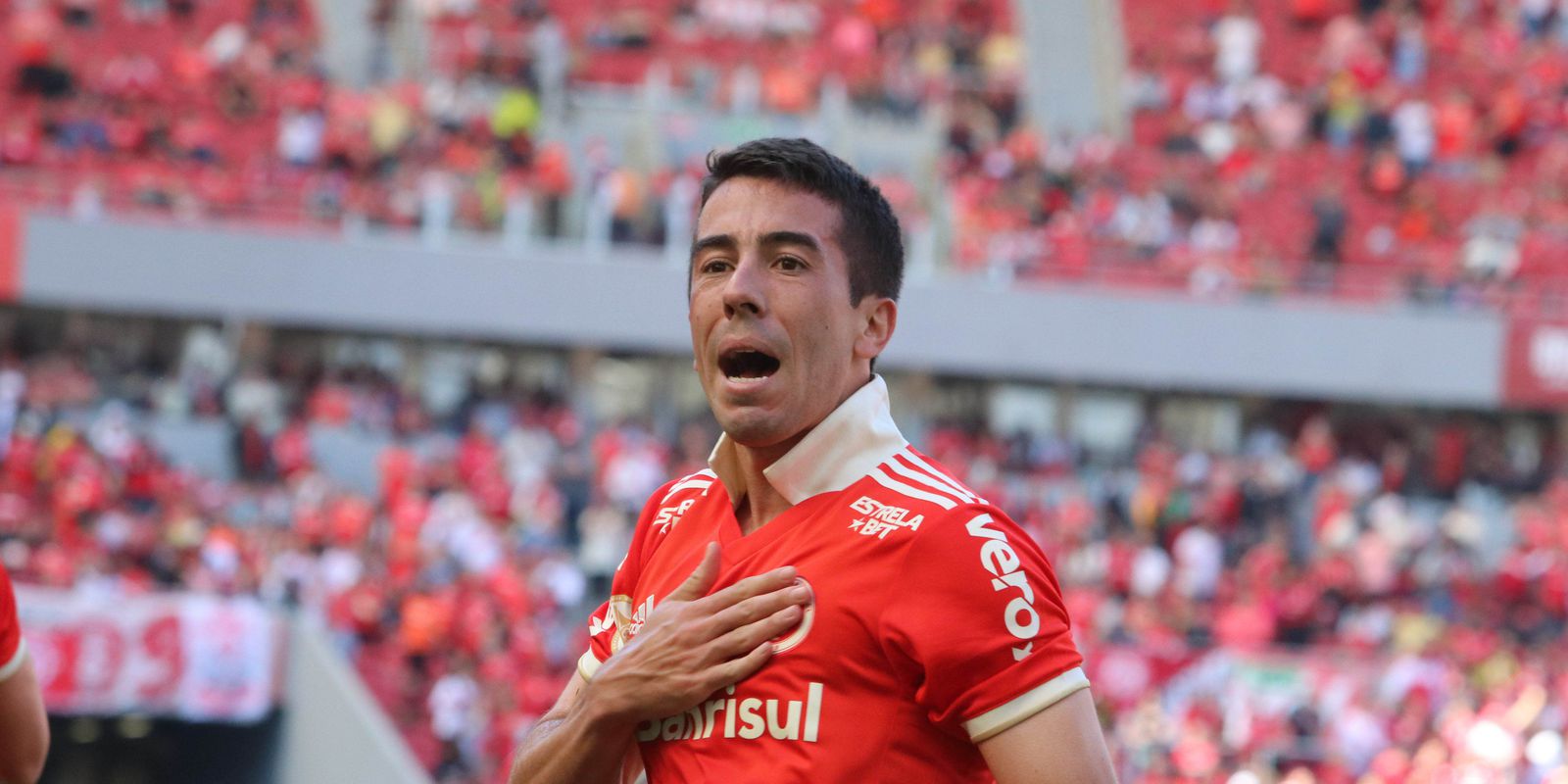 Privado: Inter vence Santos e retoma vice-liderança do Brasileirão