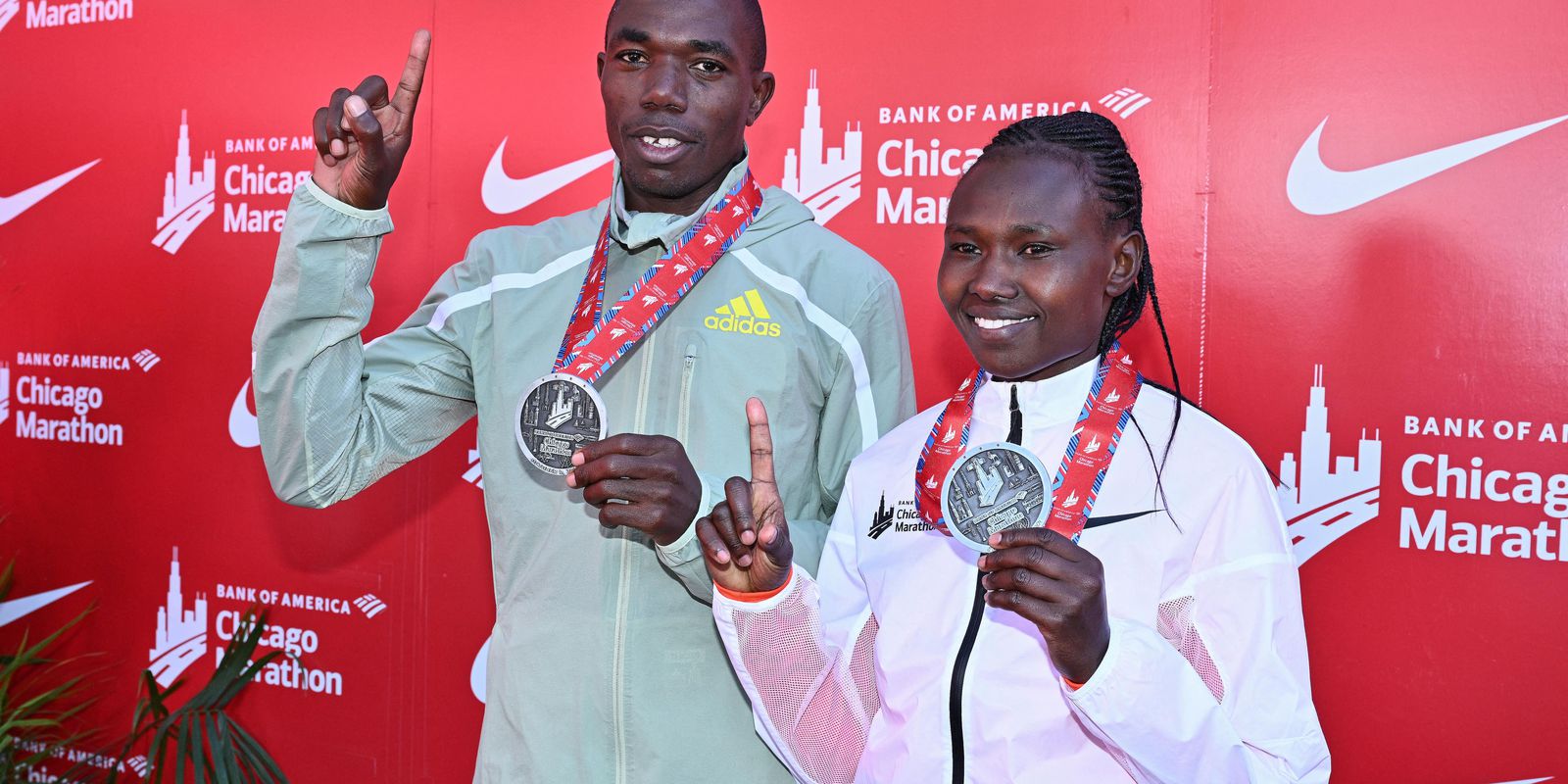 Privado: Quenianos Benson Kipruto e Ruth Chepngetich vencem Maratona de Chicago