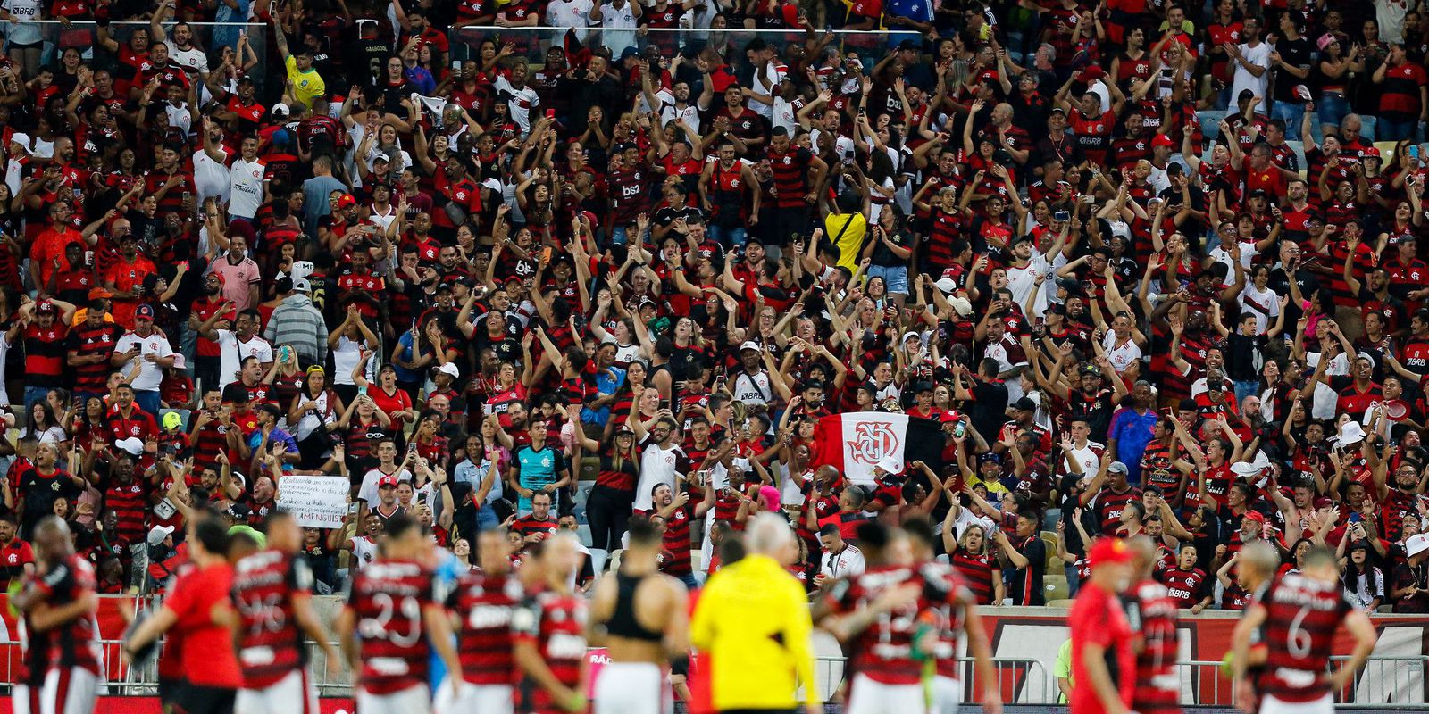 Privado: Flamengo celebra vitória com reservas antes de decidir Copa do Brasil