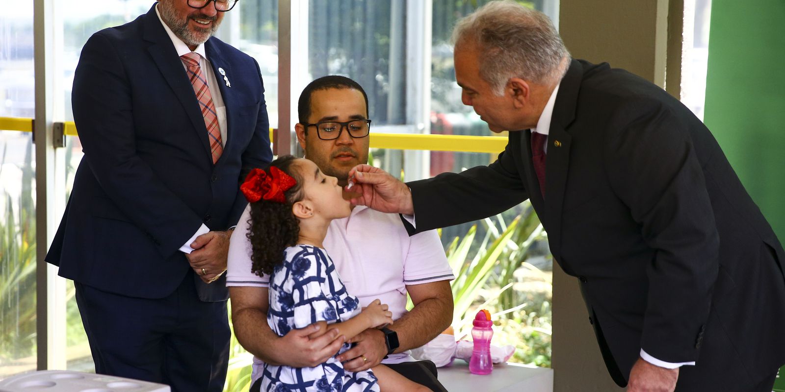 Privado: Ministro faz novo apelo para vacinação de crianças contra a pólio