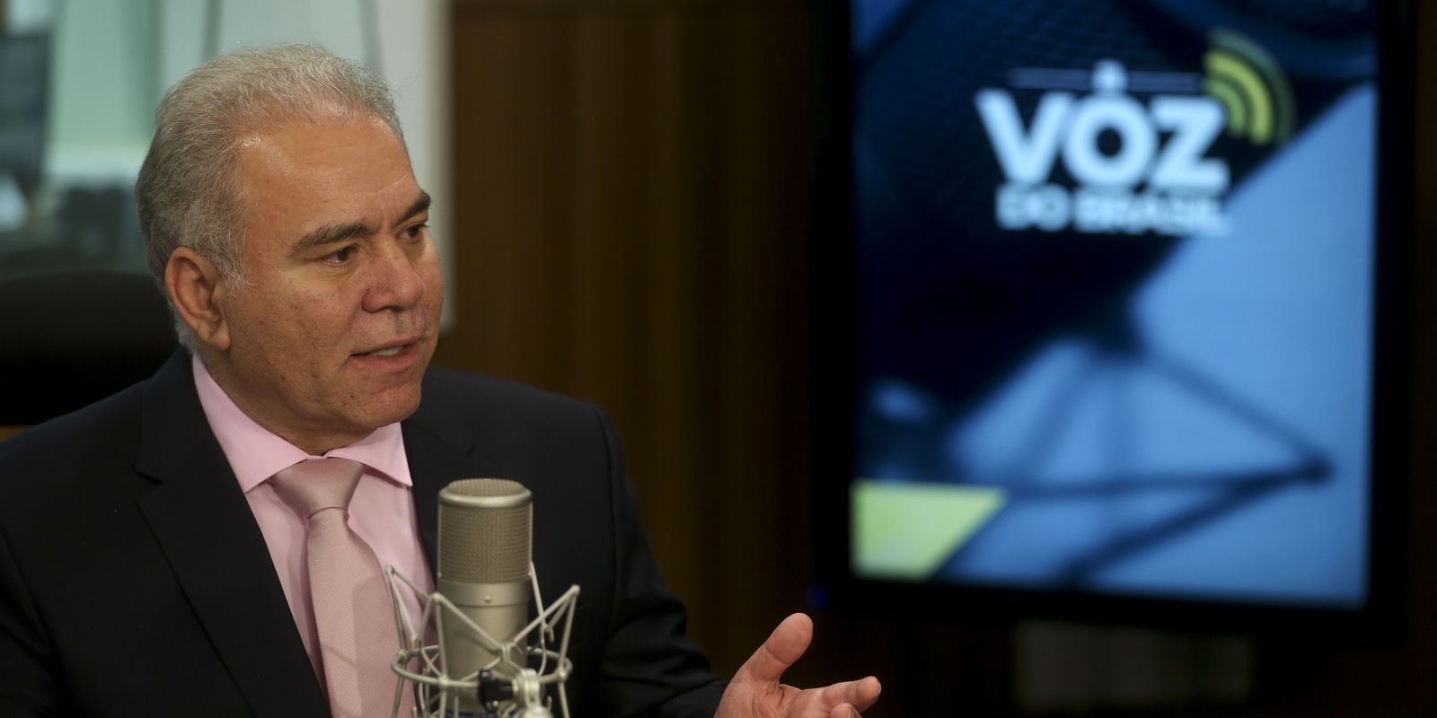 Privado: Ministro: é importante que as famílias sejam aliadas contra a dengue