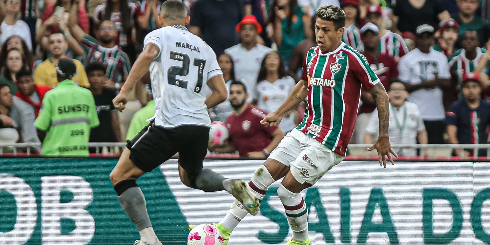 Privado: Brasileiro: Matheus Martins brilha e Flu arranca empate com Botafogo