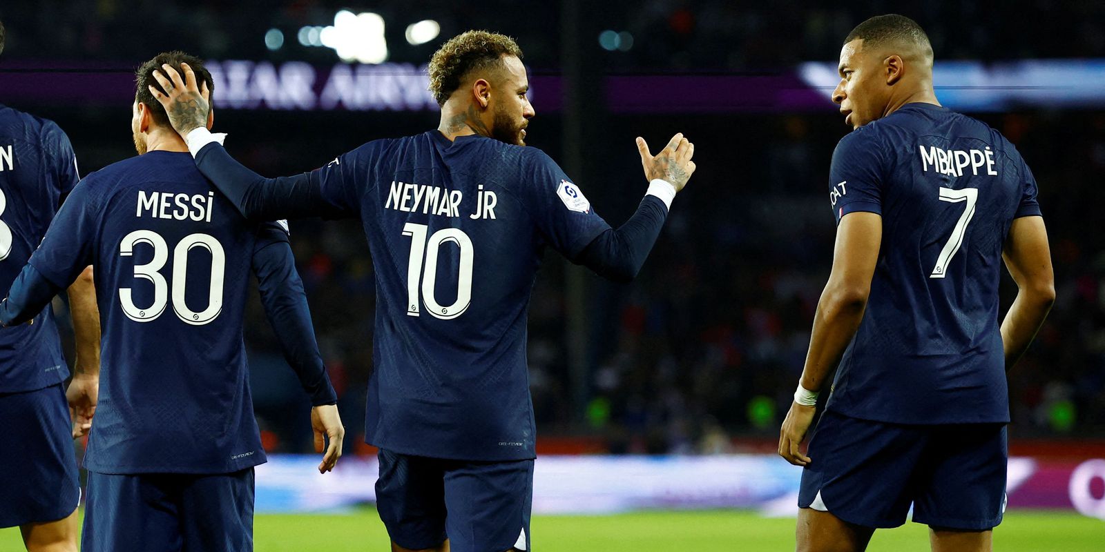 Privado: PSG mudou para ter o melhor de Messi, Mbappé e Neymar, afirma técnico