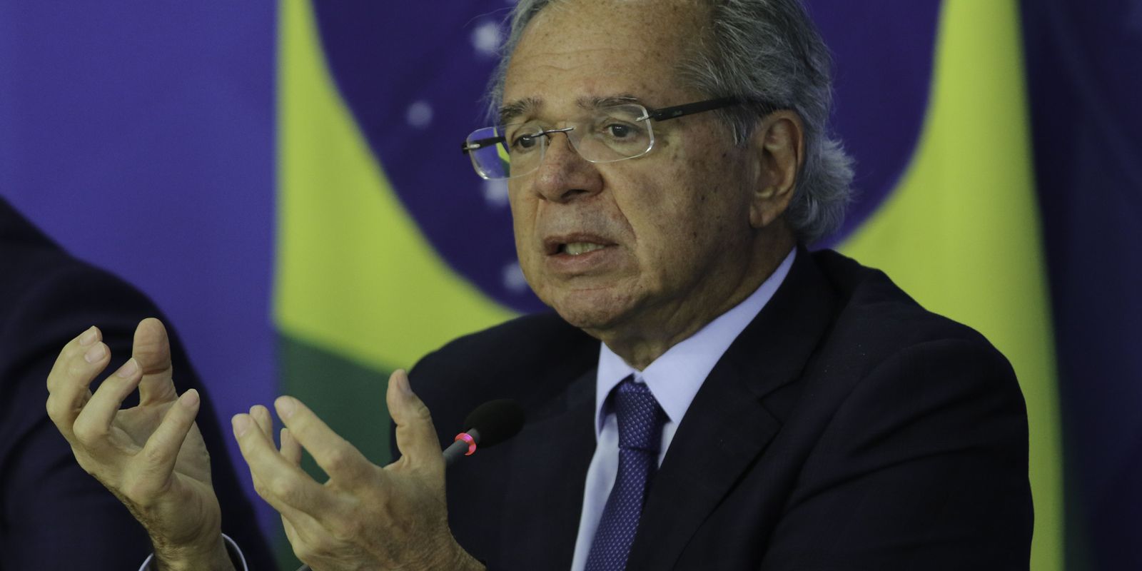 Privado: Ministro nega fim de dedução de saúde e educação no imposto de renda