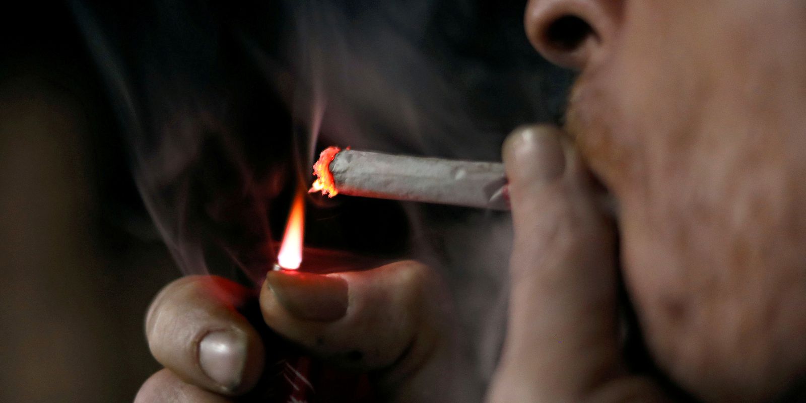 Privado: Quase 40% dos brasileiros fumantes consomem 11 ou mais cigarros ao dia