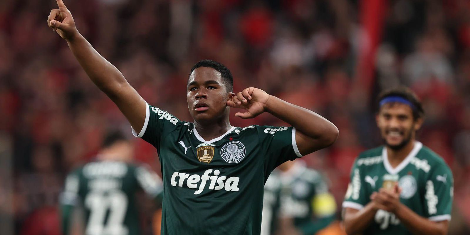Privado: Presidente do Palmeiras elogia, mas pede calma com joia Endrick