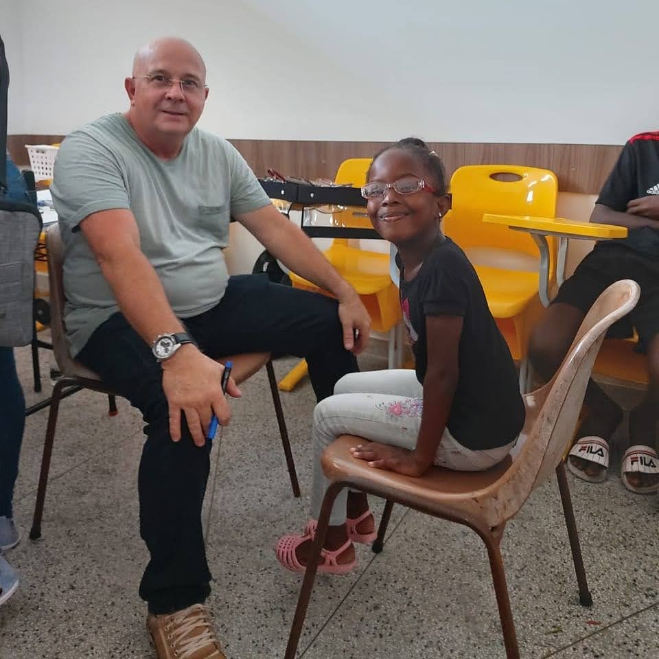 Crianças da Zona Norte vão receber óculos gratuitamente