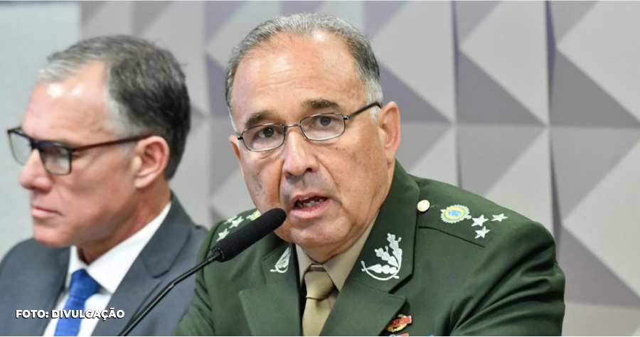 General recebe ligação do ex-comandante do Exército para impedir PM de retirar acampamento golpista