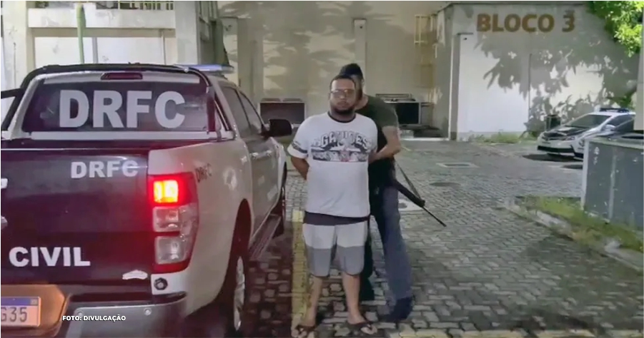 Presidente de torcida organizada do Botafogo é preso com 200 kg de maconha