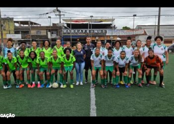 Equipe feminina do Jardim Catarina conquista a Taça das Comunidades em torneio de futebol society