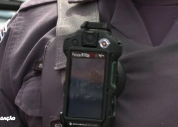 Detalhes da detenção de policiais militares por posse de drogas em Petrópolis