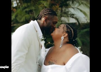 MC Carol Celebra Casamento Surpresa com Ator Pornô em Niterói