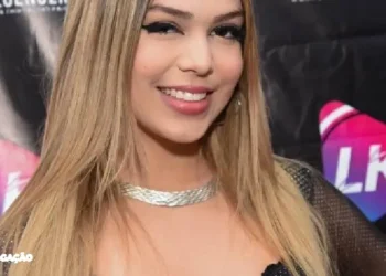 Melody Revela Nome e Idade Reais!