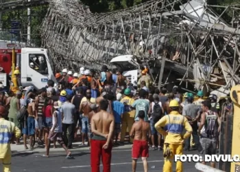 Um grave acidente paralisou a Avenida Brasil, no trecho de Cordovil