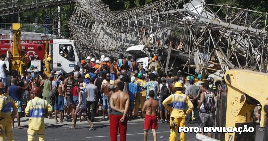 Um grave acidente paralisou a Avenida Brasil, no trecho de Cordovil