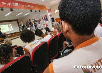 lançar o Programa de Alfabetização