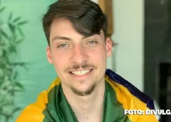 Jair Renan Bolsonaro - Falsidade ideológica e lavagem de dinheiro