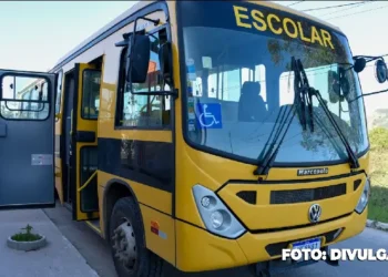 Maricá: Secretaria de educação alugou ônibus