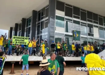STF absolve réu do 8/1 pela primeira vez em julgamento histórico