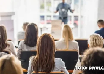 Oportunidades de capacitação profissional em parceria com Firjan-Senai