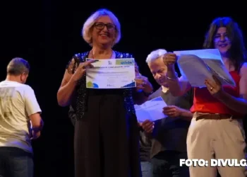 Conclusão dos cursos do Cria SG no Teatro Municipal de São Gonçalo