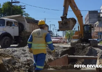 Canteiros de obras do MUVI recebem ilustre visita técnica