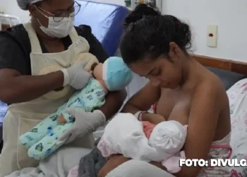 Iniciativa da maternidade de São Gonçalo promove aleitamento materno