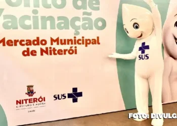 Vacinação contra Gripe em Niterói é sucesso no Mercado Municipal