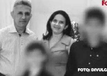 Adolescente mata família em SP