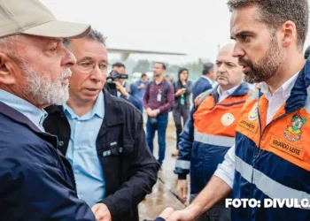 Lula anuncia 'Vale Reconstrução' para famílias desabrigadas no RS